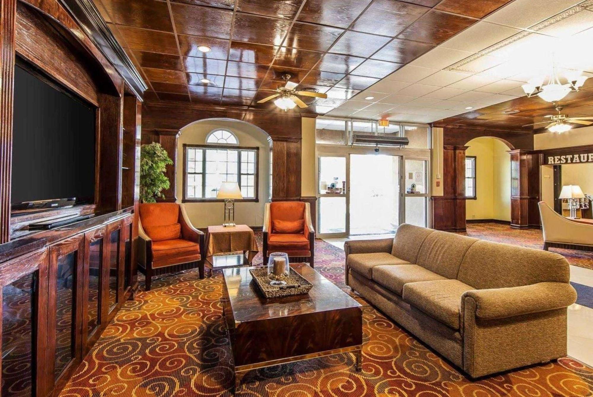 Wingate By Wyndham Conference Center Ohio 3*