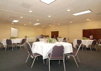 Wingate By Wyndham Conference Center Ohio Marietta